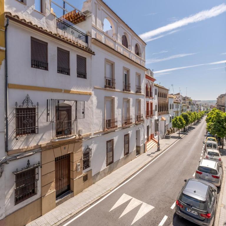 Apartamento con Parking El Patio de La Muralla - Apartamento con 4 dormitorios - 46