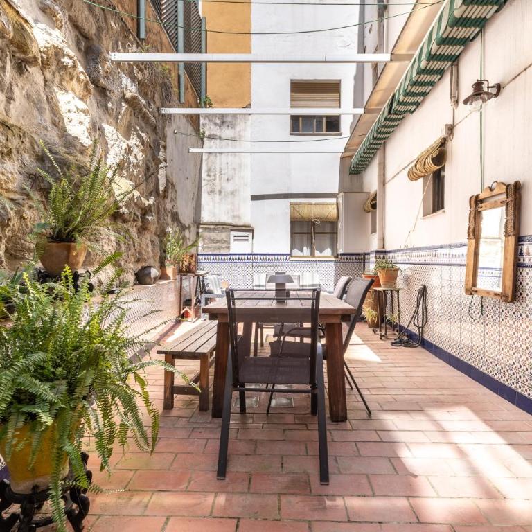 Apartamento con Parking El Patio de La Muralla - Apartamento con 4 dormitorios - 26