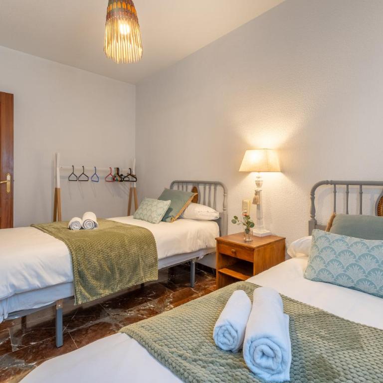 Apartamento con Parking El Patio de La Muralla - Apartamento con 4 dormitorios - 20