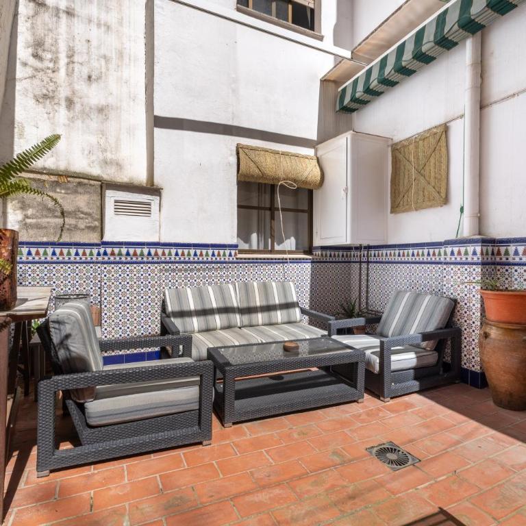 Apartamento con Parking El Patio de La Muralla - Apartamento con 4 dormitorios - 24