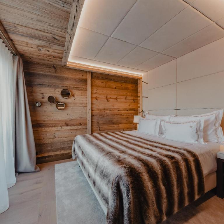 Ultima Hotel Courchevel - Five Bedroom Grand Chalet - 2