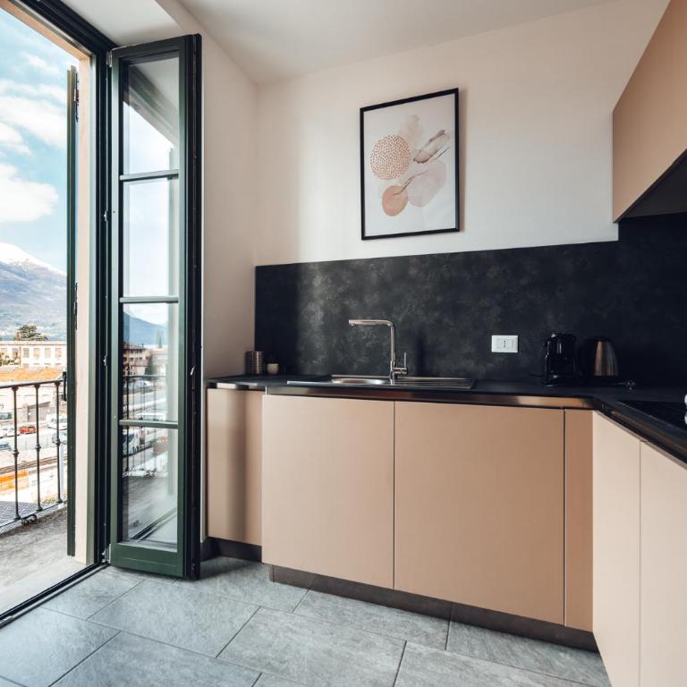 Cà del Lasco - Free parking apartments 5 min from the station - Appartamento con Vista Lago - 1