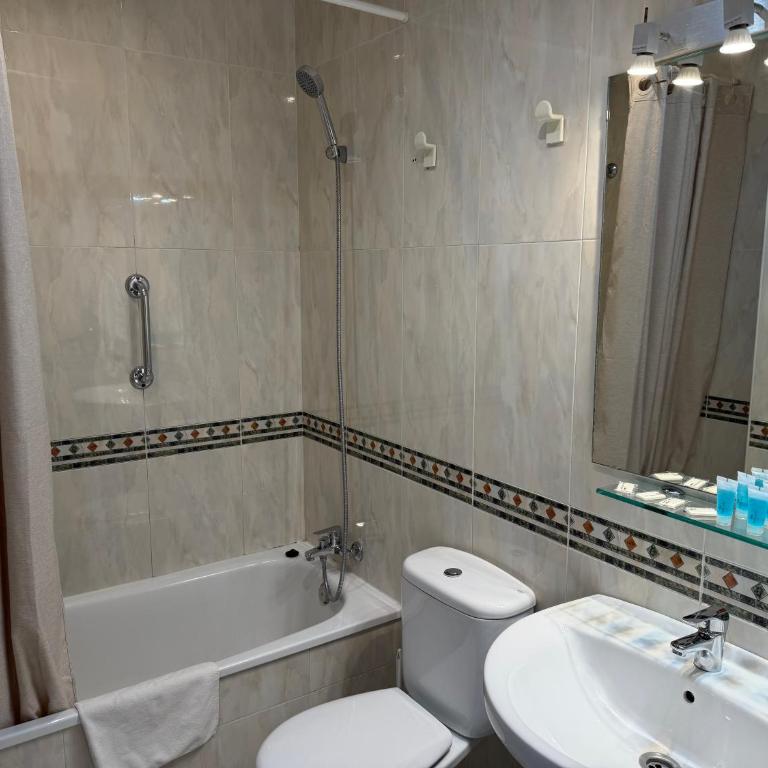 Apartamentos HC Burriana Playa - Apartamento Deluxe de 2 dormitorios con vistas al mar - 6