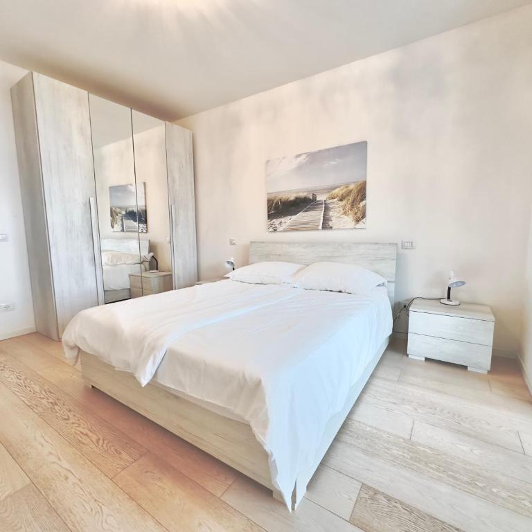 Isola Blu Luxury Apartment - Appartamento con 2 Camere da Letto - 9