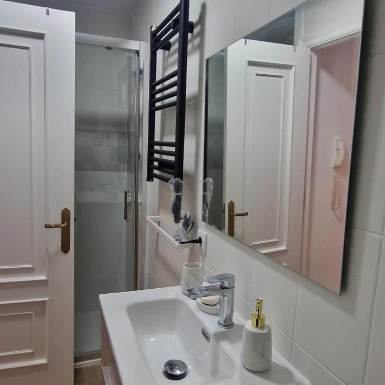 Apartamento Escalerilla,Plaza Mayor Con Balcón - Apartamento de 2 dormitorios - 3
