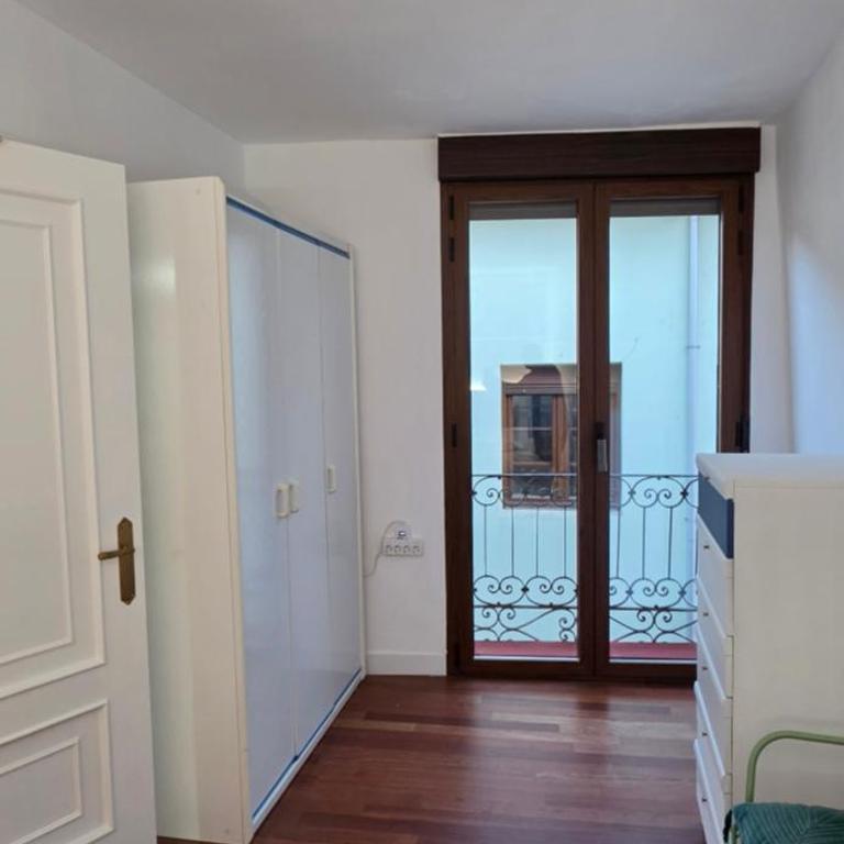 Apartamento Escalerilla,Plaza Mayor Con Balcón - Apartamento de 2 dormitorios - 10