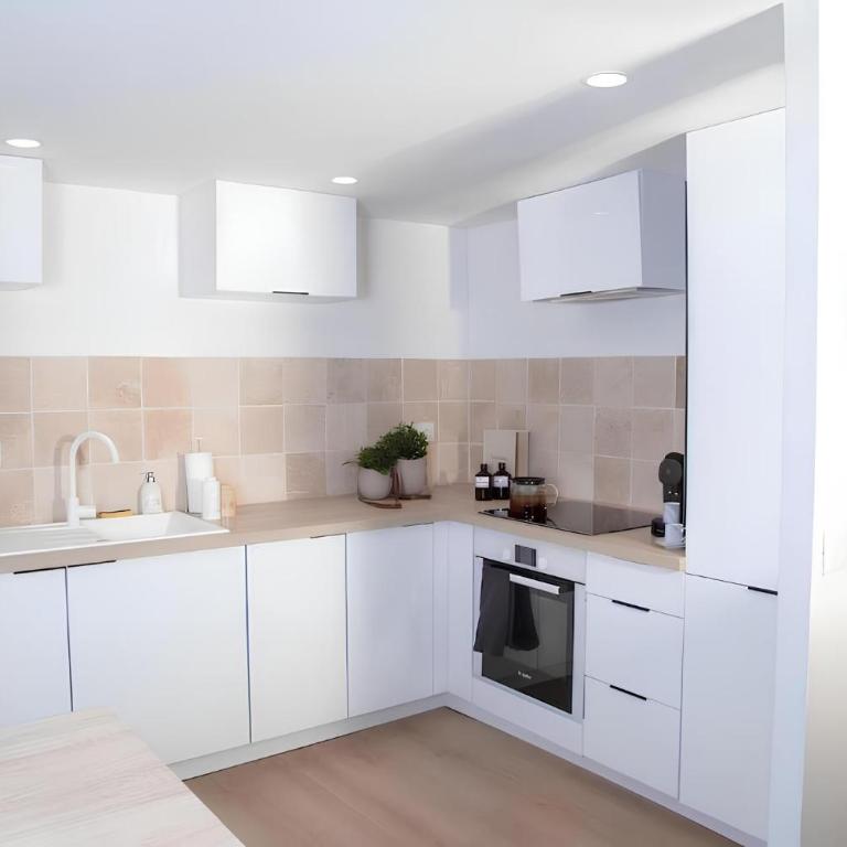 Fontenelle T3 2 chambres 6 pers Hypercentre Proche Vieux Marché - Linge & Ménage Inclus - Apartamento de 3 dormitorios - 6