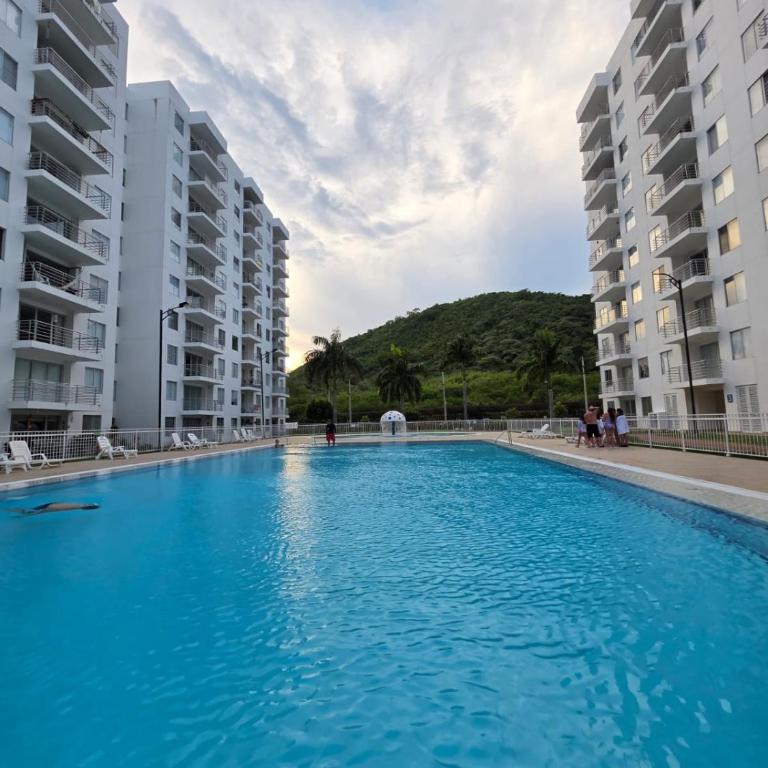 Tu escape Perfecto en Girardot - Apartamento de 3 dormitorios - 5