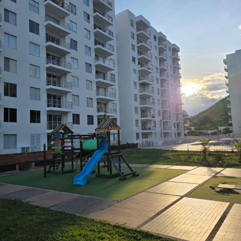 Tu escape Perfecto en Girardot - Apartamento de 3 dormitorios - 13