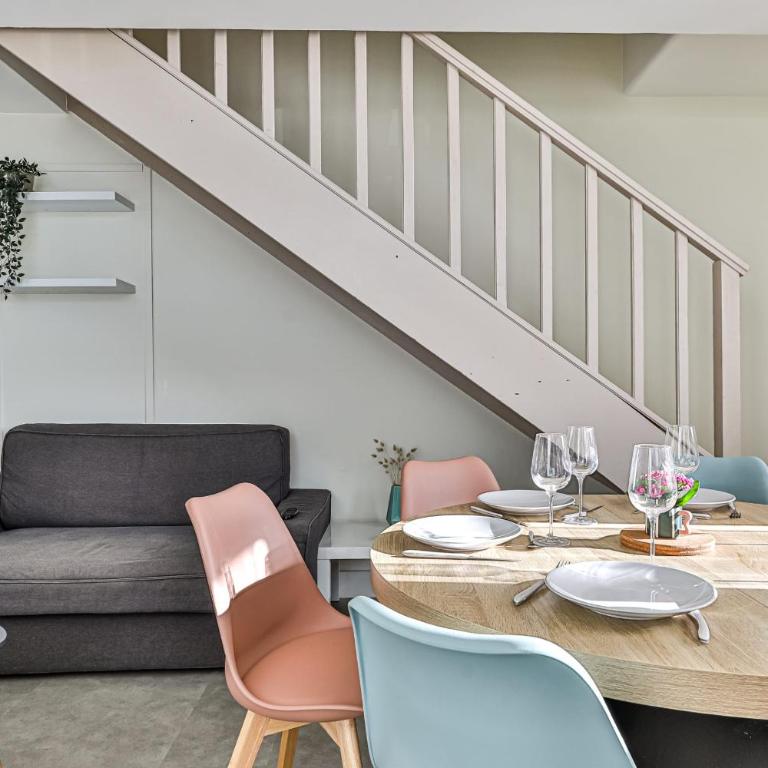 House and adjoining studio to accommodate 8 people - Ferienhaus - 2