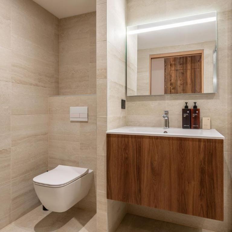 Apartment Bartavelle Alpe d'Huez - by EMERALD STAY - Appartement 4 Chambres - 28