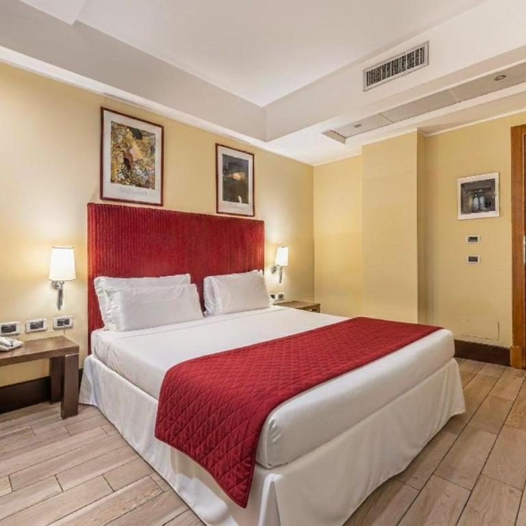 Cardinal Hotel St. Peter - Two Connecting Double Rooms - 5