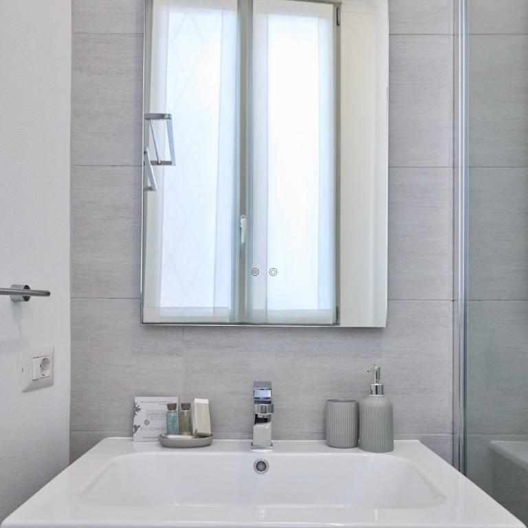 Charming Lake Como Stay - Central & Scenic - Apartment mit 1 Schlafzimmer - 25