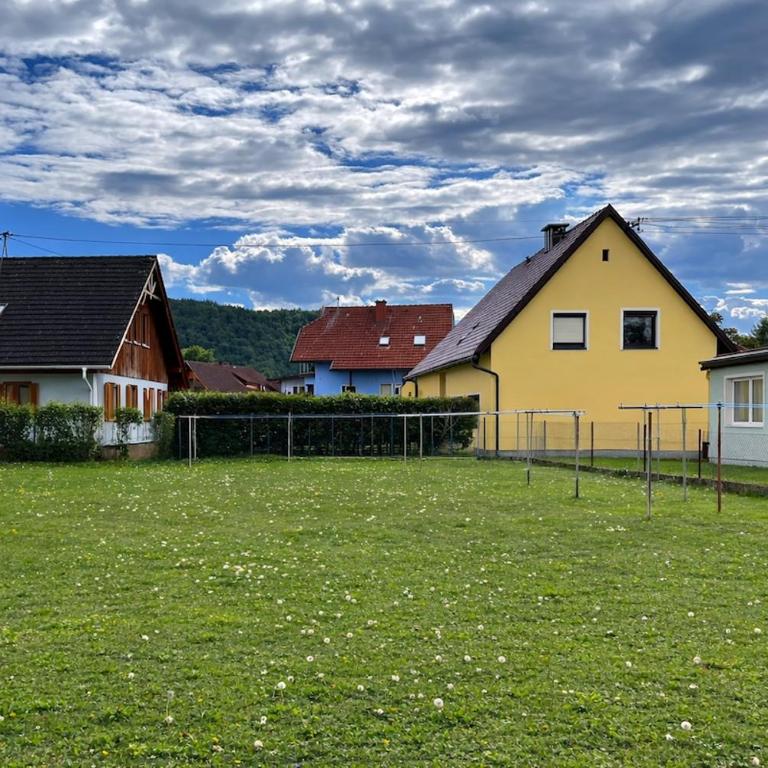 Monteurwohnung - Charmante und praktische Wohnung - Apartment mit 3 Schlafzimmern - 18