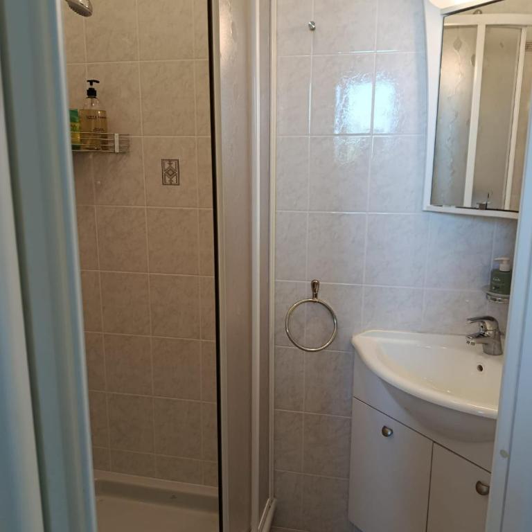 Casa al Sole - Appartamento con 2 Camere da Letto - 10