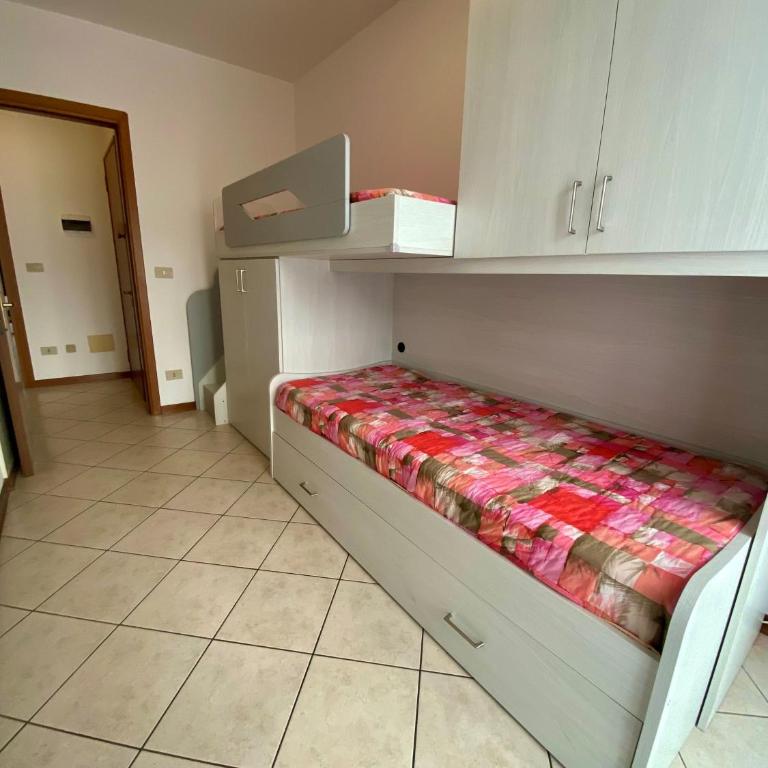 Residence Mirella - Agenzia Caorle - Appartamento con 2 Camere da Letto - 4