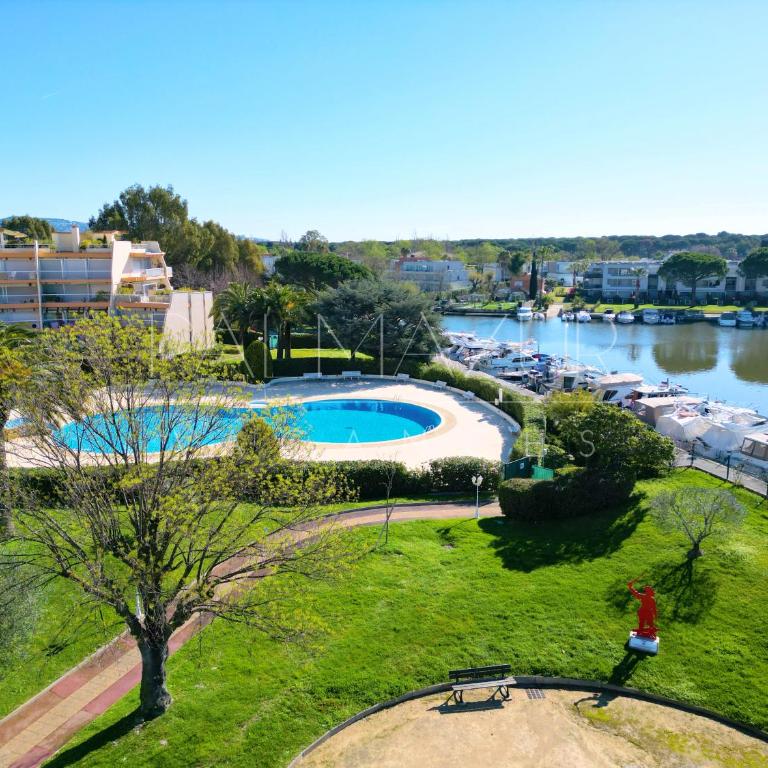 Résidence Cannes Marina, avec piscine, parking - Palmazur Vacances - One-Bedroom Apartment - 5
