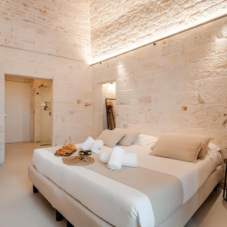 BORGANTHIA - IL CHIOSTRO DEI MEDICI - Camera Matrimoniale Trullo - 15