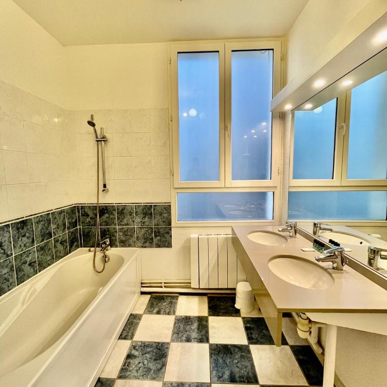 Le Néouvielle - 6 Personnes - 10 min Télécabine - Appartement 3 Chambres - 16