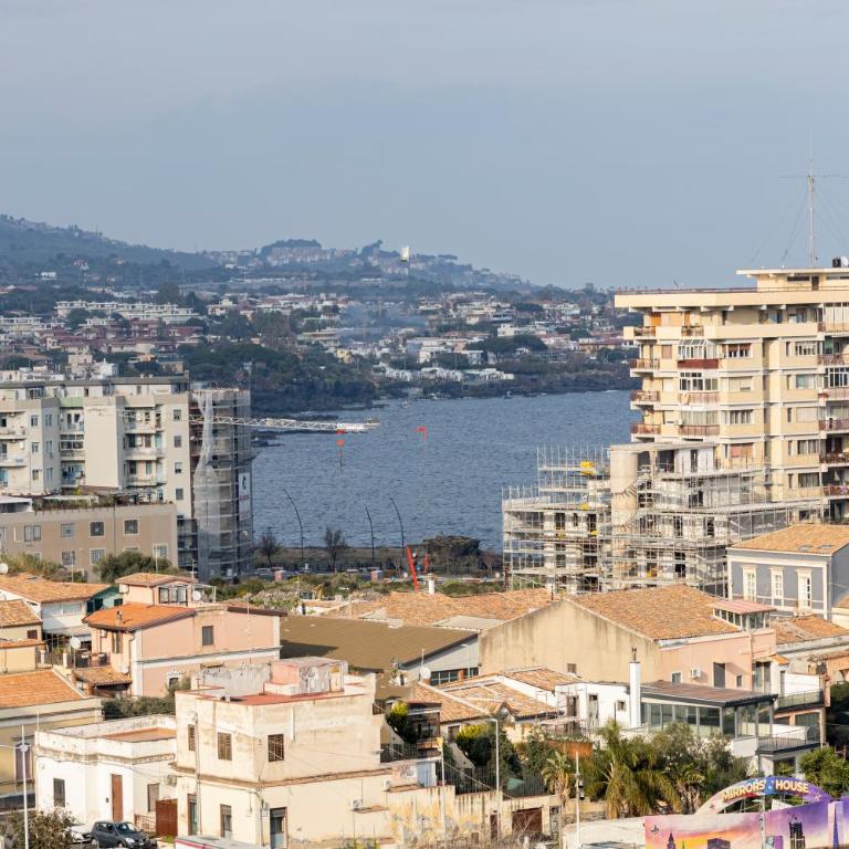 Bruno Rooms - Deluxe Double Room with Balcony and Sea View - 3