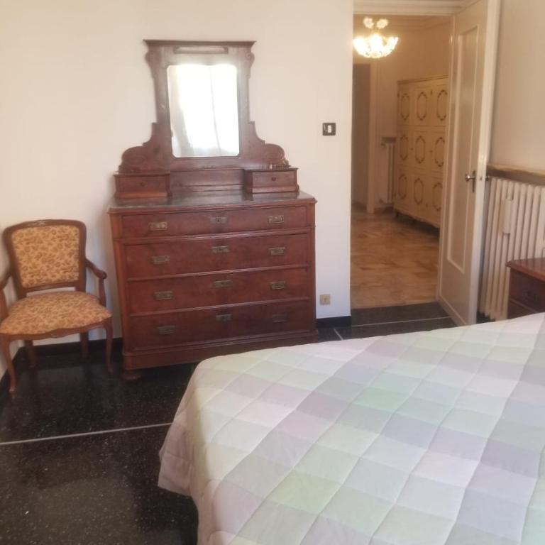 Casa Blu House nel cuore di Genova-A due passi dal mare - Three-Bedroom Standard Apartment - 19