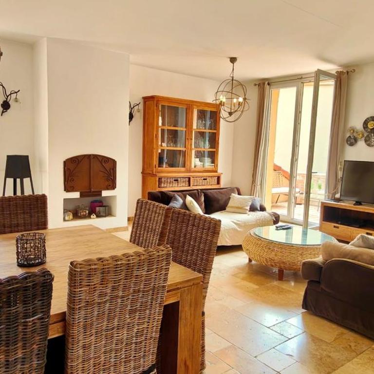 House 5p with garden and pool aircon - Vacation Home - 4