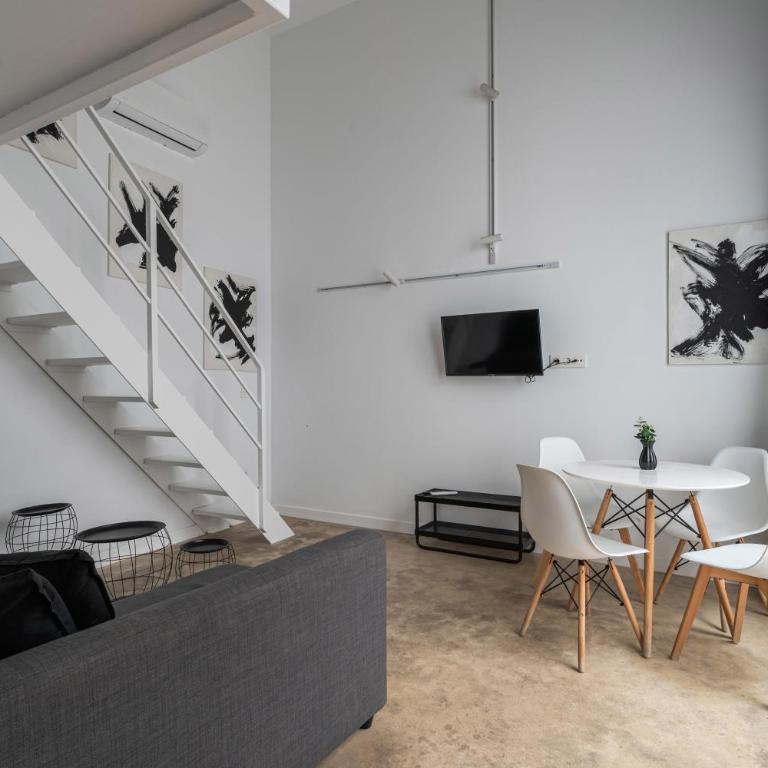 Apartamentos General Castaños 36 - One-bedroom Loft Apartment - 1