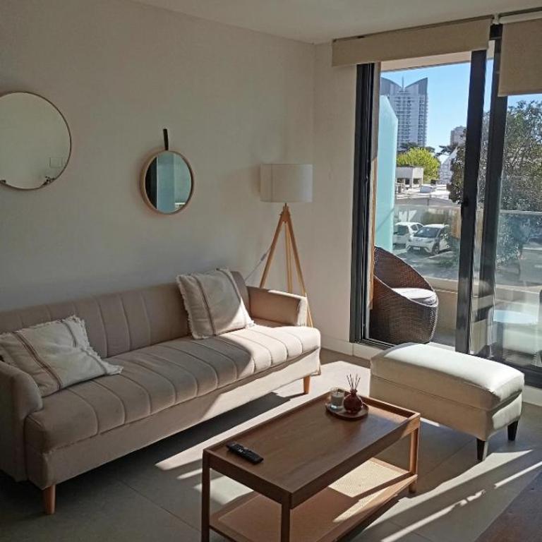Moderno y Cálido apartamento en Punta del este - One-Bedroom Apartment - 6