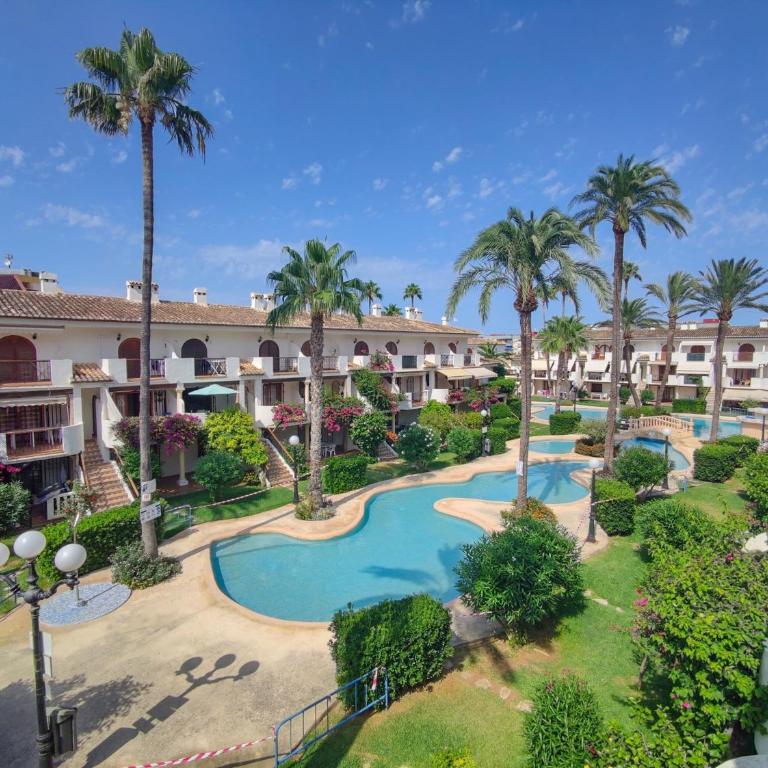 Beachfront in Denia Alicante - Apartamento - 2