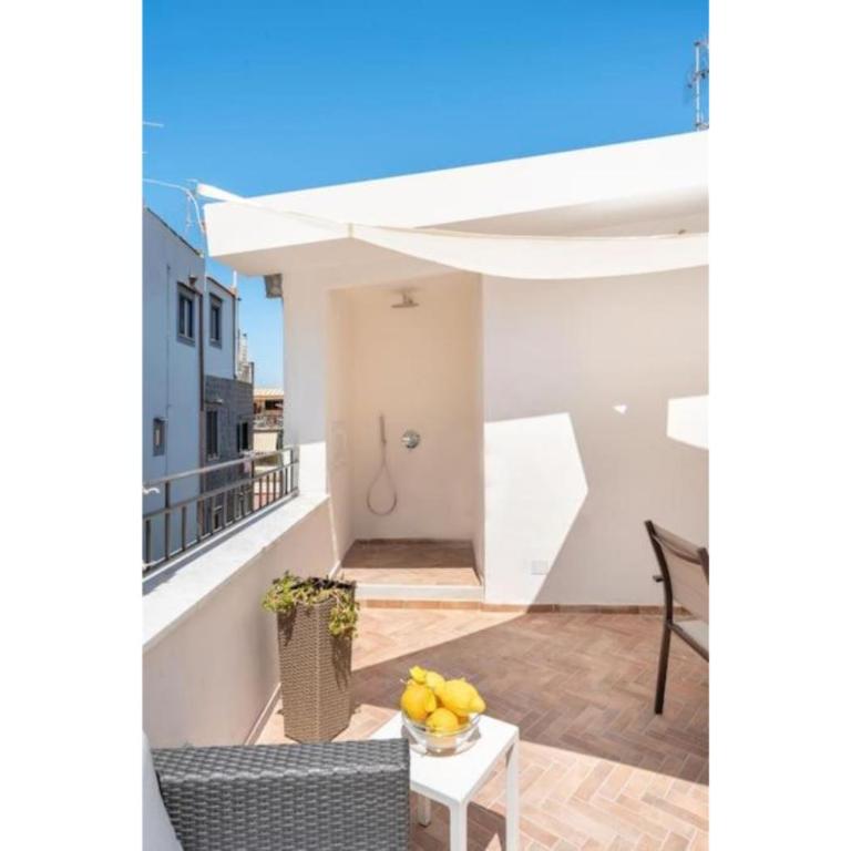 SorrentoVibes - Lux Family Home in Sorrento with Terrace&Solarium - Appartamento con 2 Camere da Letto - 50