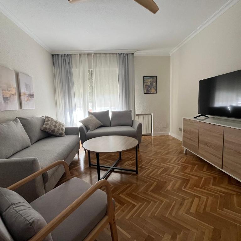 RgHost-Apartamento Cervantes en pleno centro de Córdoba - Apartamento de 3 dormitorios - 15