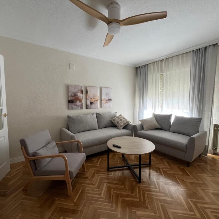 RgHost-Apartamento Cervantes en pleno centro de Córdoba - Apartamento de 3 dormitorios - 23