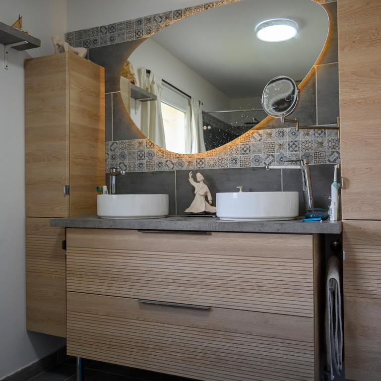La Tarente - Bedoin - Mont Ventoux - 3 étoiles - Mas provençal - 8 à 10 personnes - Idéal famille ou cyclistes - Maison de Vacances 3 Chambres - 32