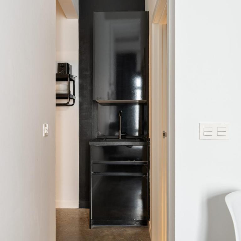 Apartamentos General Castaños 36 - Studio with Balcony - 7