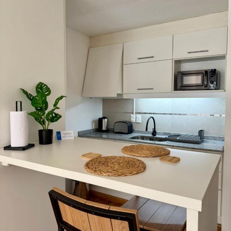 Estudio moderno, la mejor ubicación en Montevideo - One-Bedroom Apartment - 22