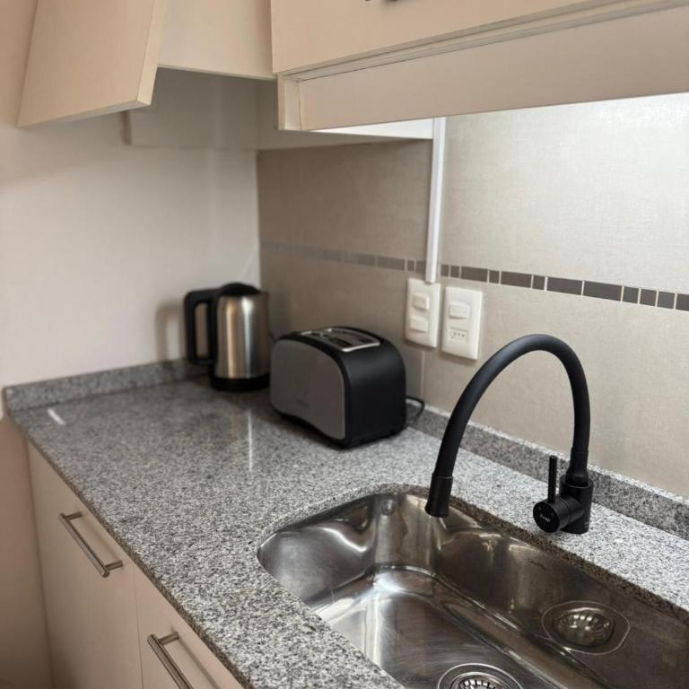 Estudio moderno, la mejor ubicación en Montevideo - One-Bedroom Apartment - 25