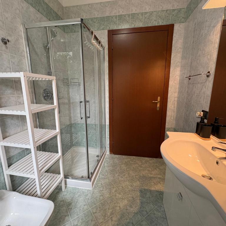Garden Jacuzzi House - Appartamento con 1 Camera da Letto - 7