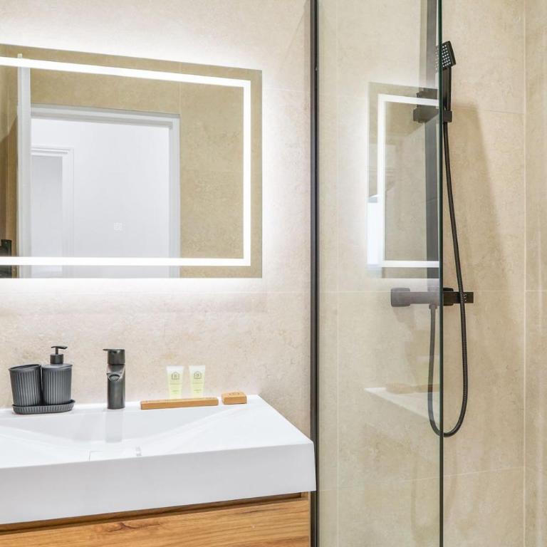 TheBlueStay 263 - Spacious Apt in Paris 15 - AC - Appartement - 25