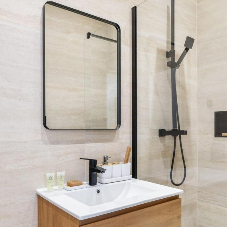 TheBlueStay 263 - Spacious Apt in Paris 15 - AC - Appartement - 24