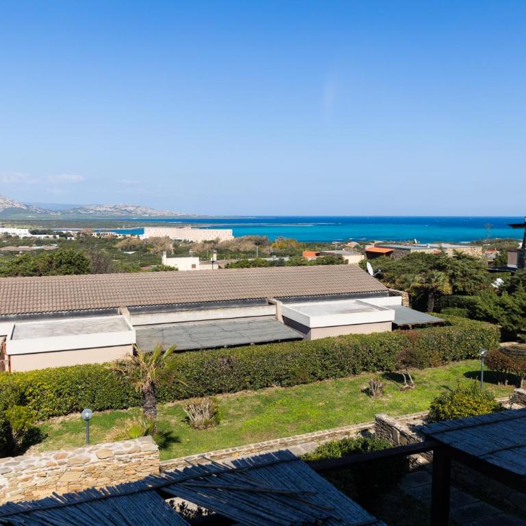 L11 Terrazza Maestrale - Appartamento con 2 Camere da Letto - 41