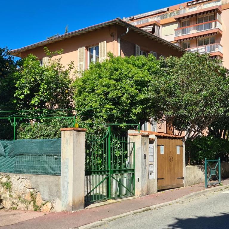 Villa LaDoRe, Apt 2 chambres dans maison, 55m2, 100m des plages, parking - Appartement 2 Chambres - 22