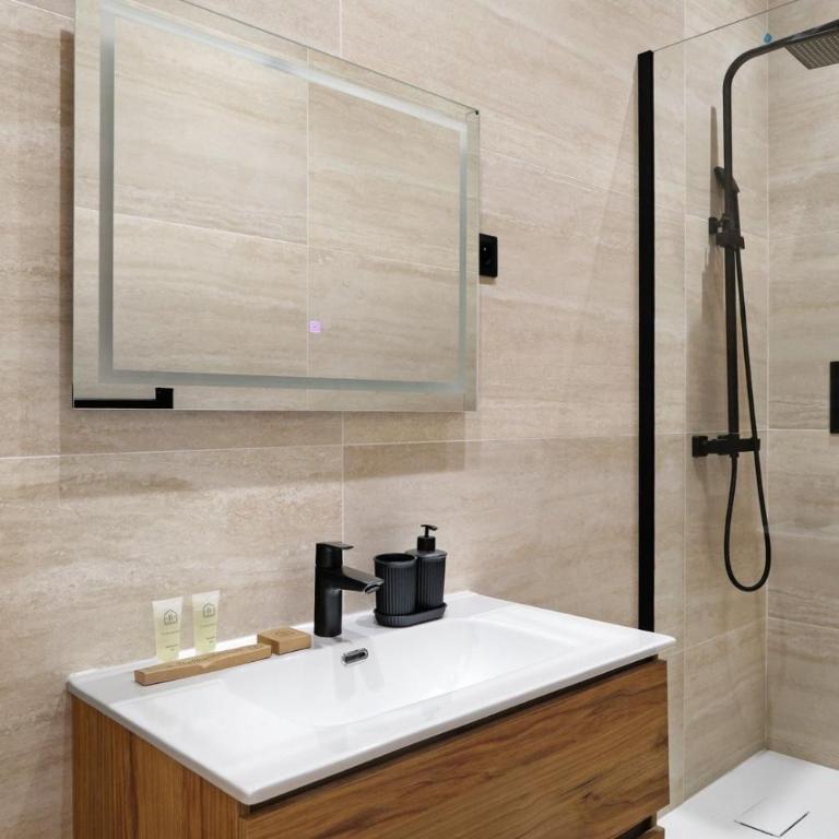 TheBlueStay 264 - Spacious Apt in Paris 15 - AC - Appartement - 27