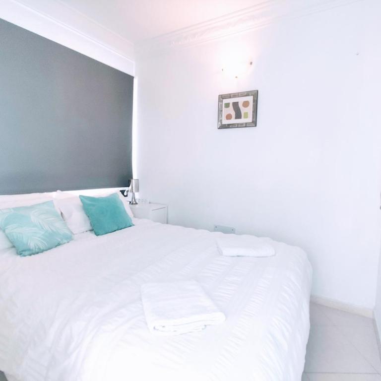 La Cala Esmeralda sea views - Apartamento Estándar de 2 dormitorios - 11