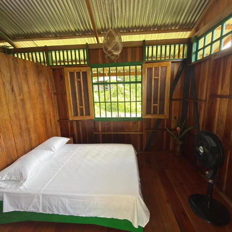 Playa Verde Lodge - Habitación Doble con baño privado - 6