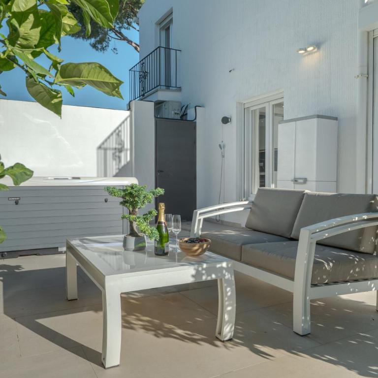 Luxury Villa Marbella Area, Jacuzzi, Near Beach - Deluxe Villa - 6