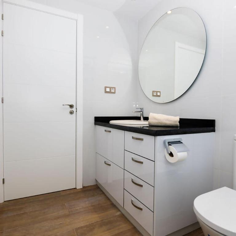 Apartamento moderno de lujo con garaje privado. - Apartment with Sea View - 19