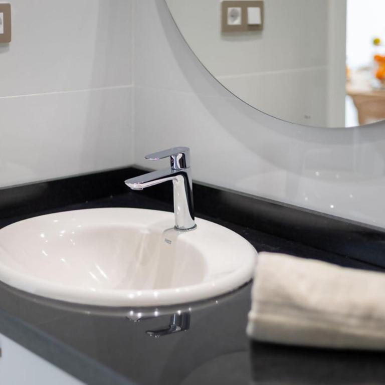 Apartamento moderno de lujo con garaje privado. - Apartment with Sea View - 21