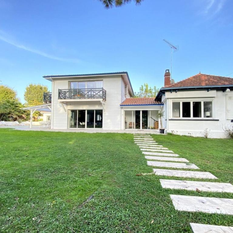 Sublime propriété au coeur de la Hume - Villa - 17