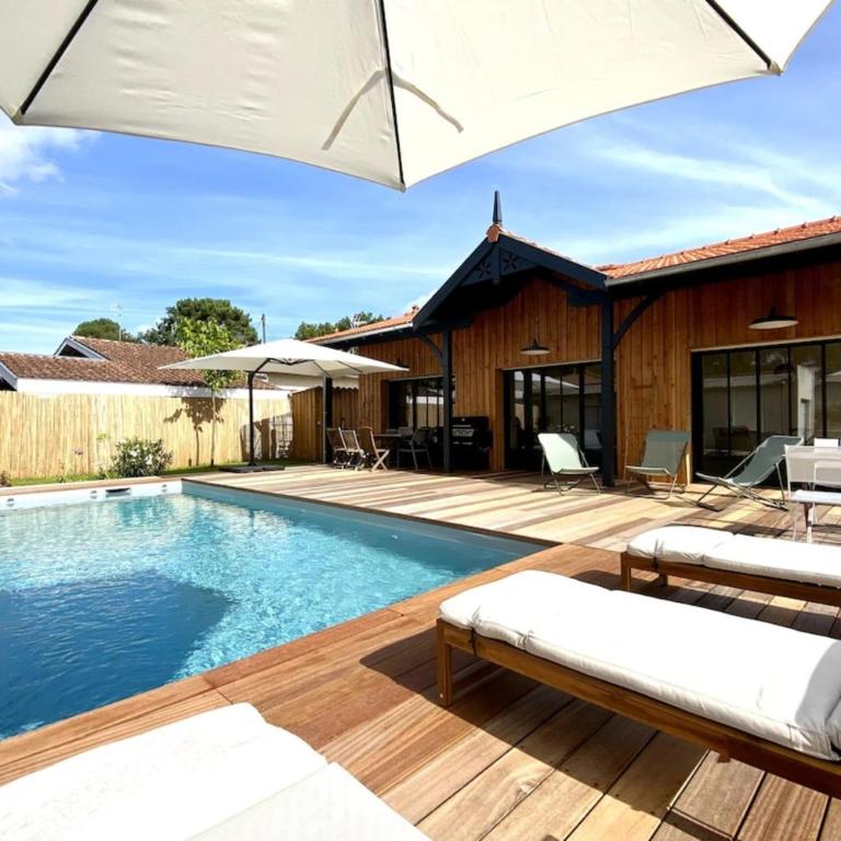 Villa neuve climatisée avec piscine chauffée - Villa - 1