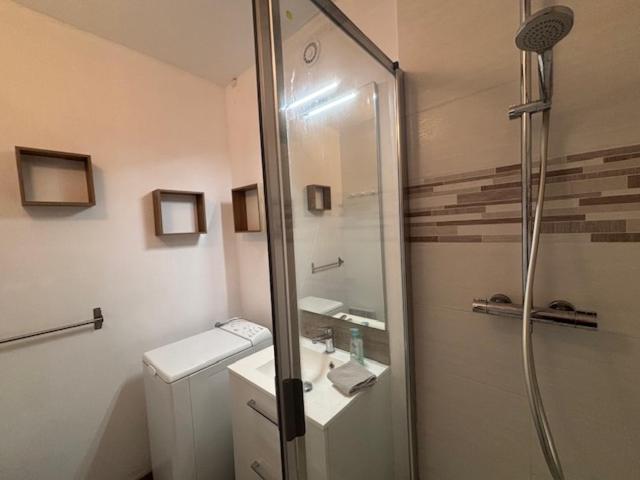 La Cabane Maddyblue 5 min à pieds de l'Océan et commerce - Appartement 1 Chambre - 8